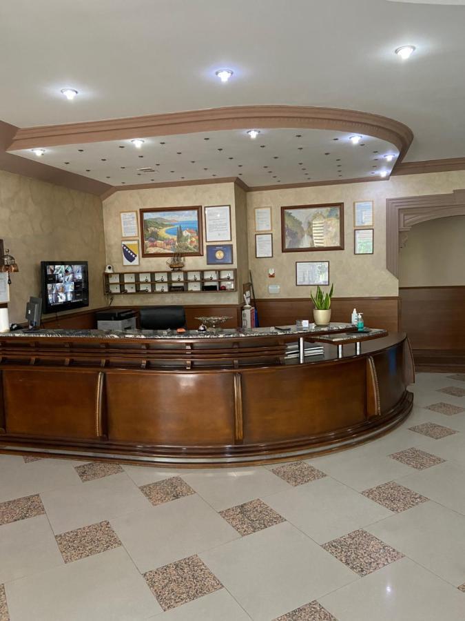 Hotel New Milenium Lukavac Екстериор снимка
