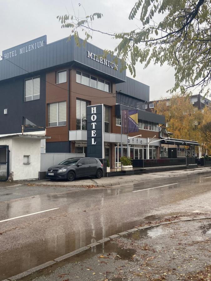 Hotel New Milenium Lukavac Екстериор снимка